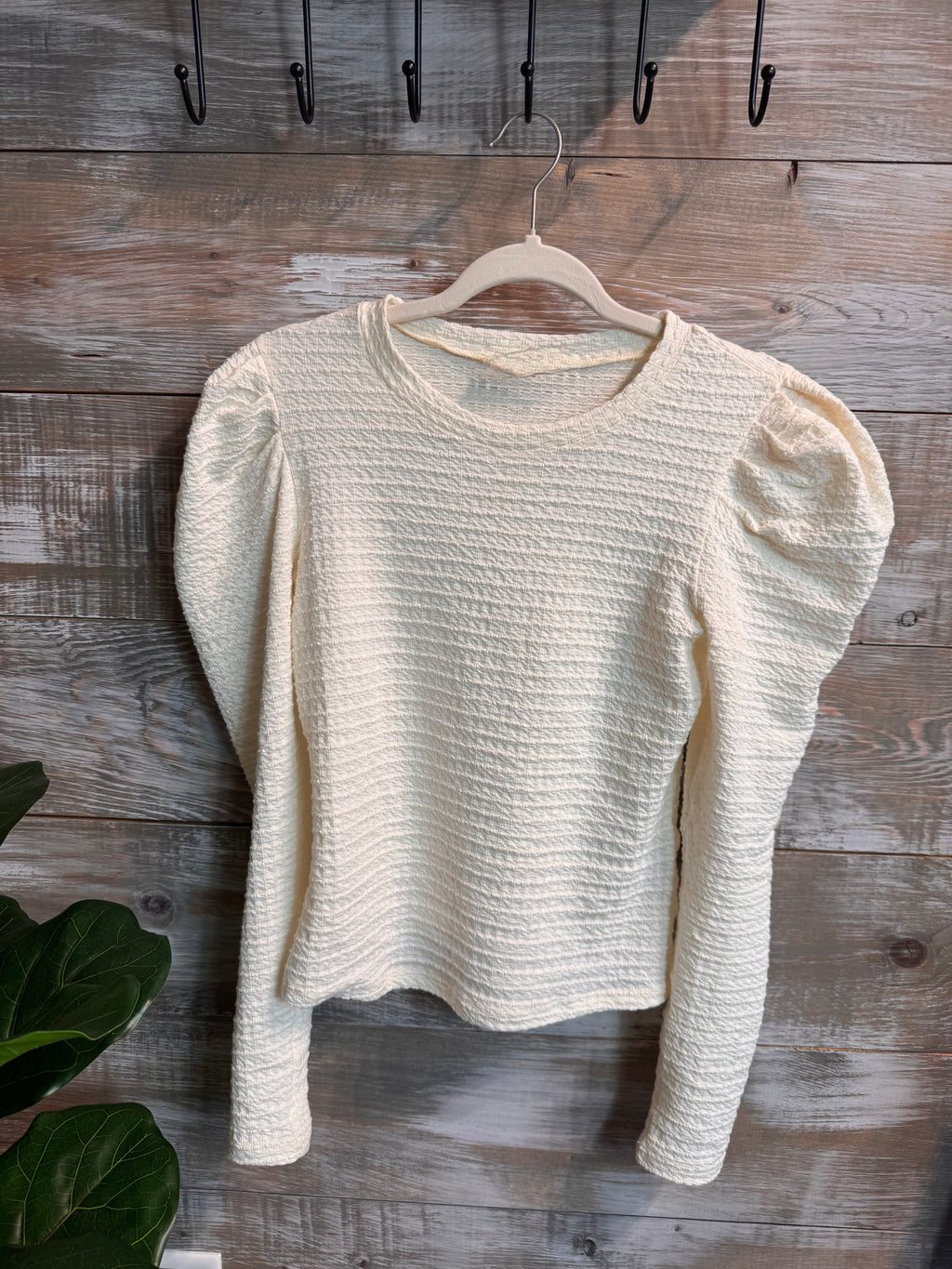 Puff Sleeve Knit Layering Top