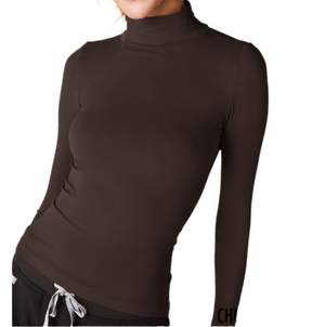 Seamless Mock Neck Long Sleeve Layering Top