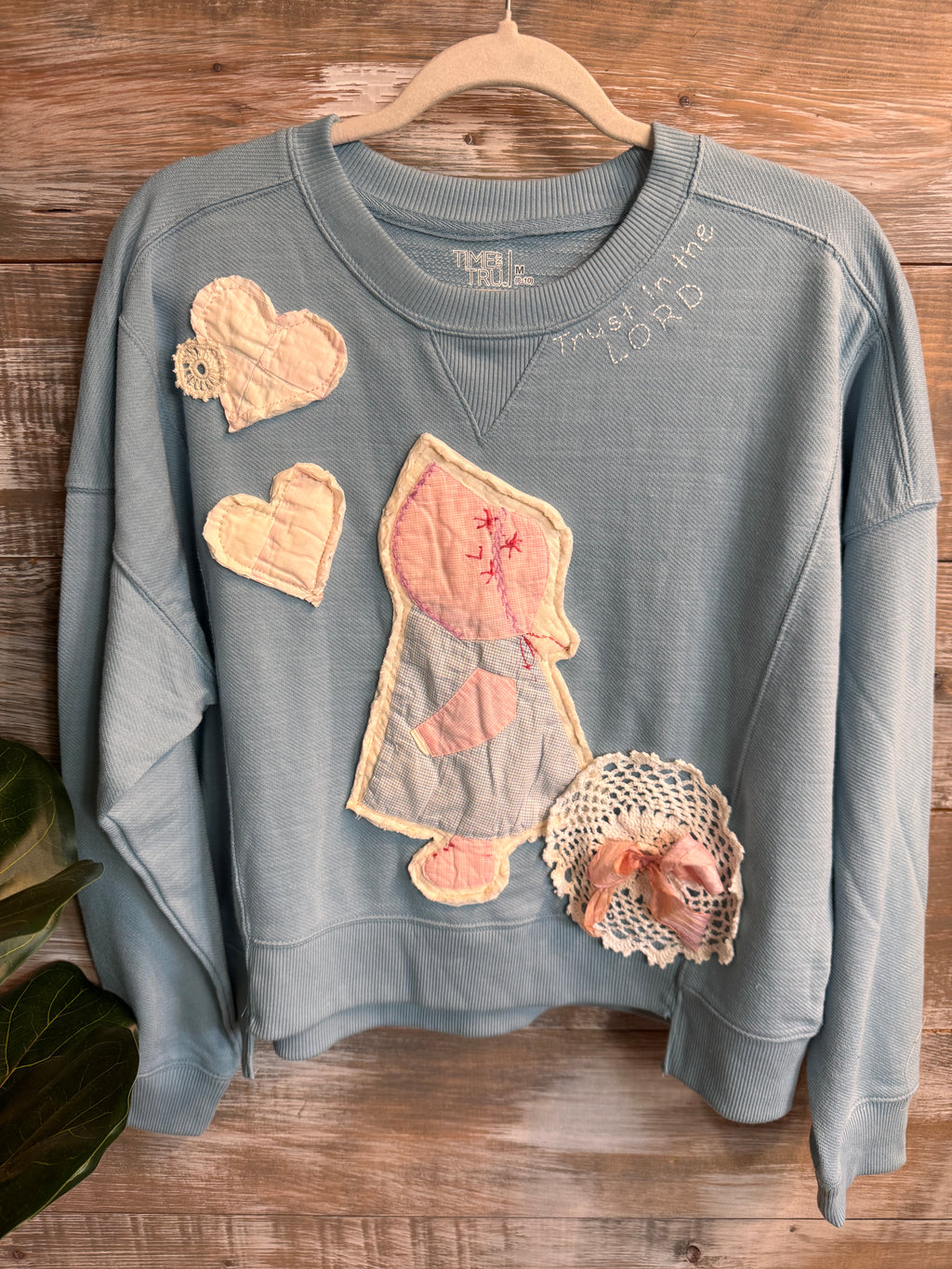 “Trust in the Lord” Sweatshirt